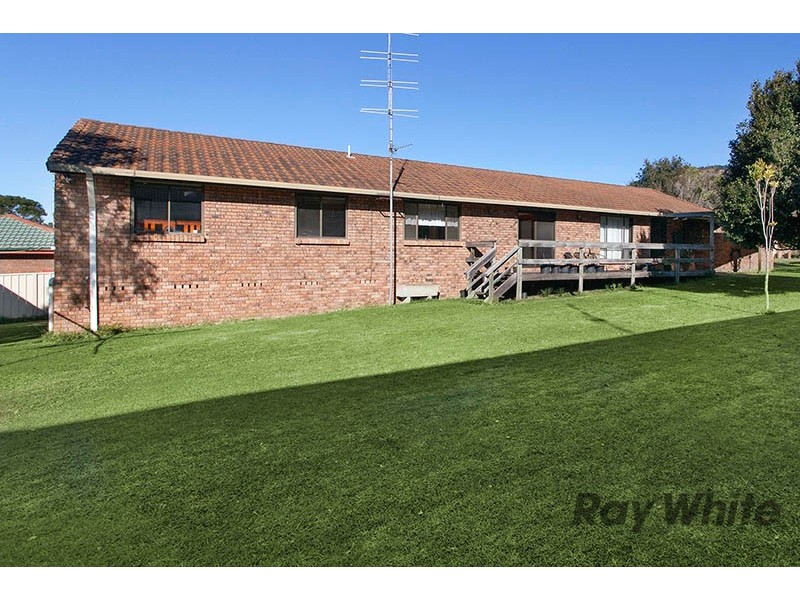 27 Russell Street, Balgownie NSW 2519