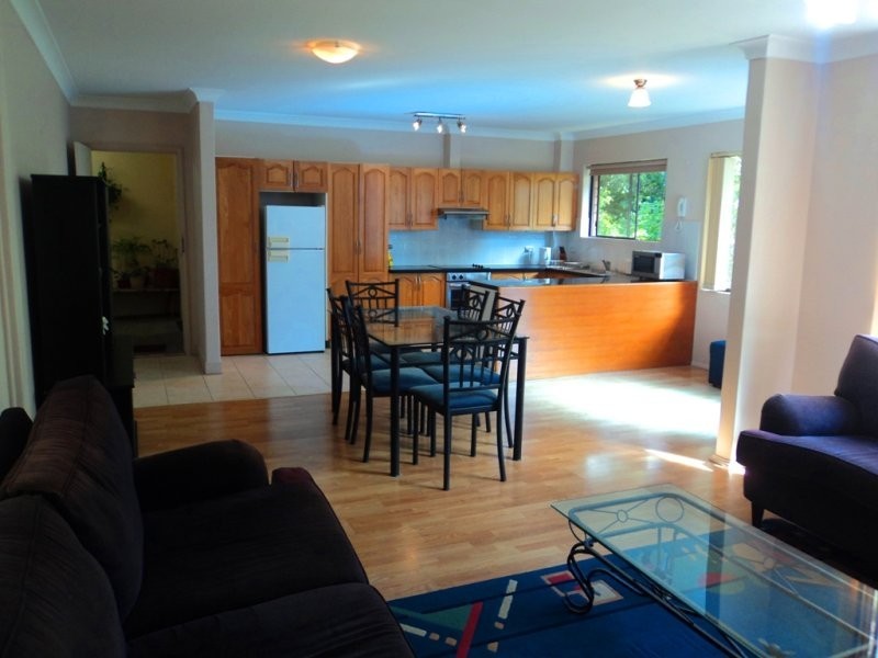 6/90 Rowland Ave, Wollongong NSW 2500