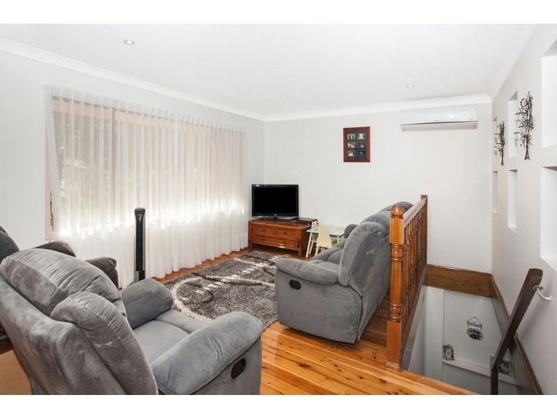 297 Farmborough Road, Farmborough Heights NSW 2526