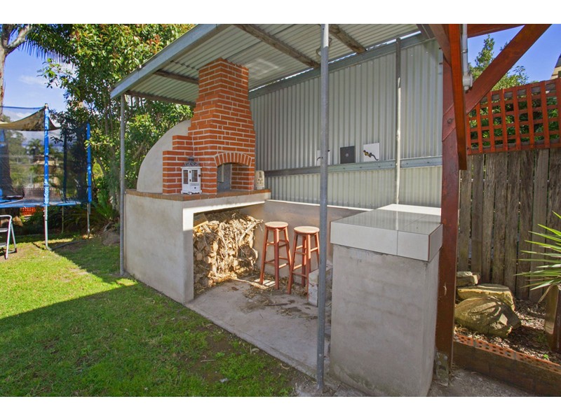 297 Farmborough Road, Farmborough Heights NSW 2526