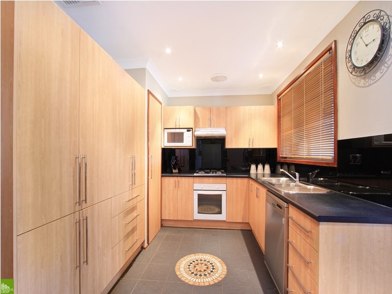 77 O’Donnell Drive, Figtree NSW 2525