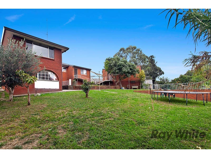 47 Ranchby Ave, Lake Heights NSW 2502