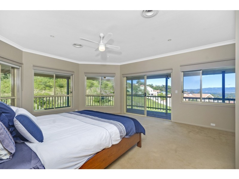 32 Whimbrel Ave, Berkeley NSW 2506