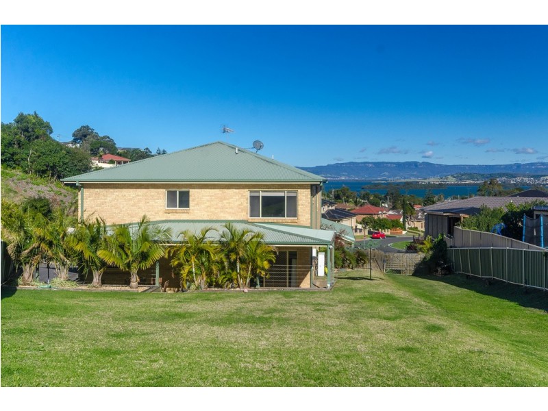32 Whimbrel Ave, Berkeley NSW 2506