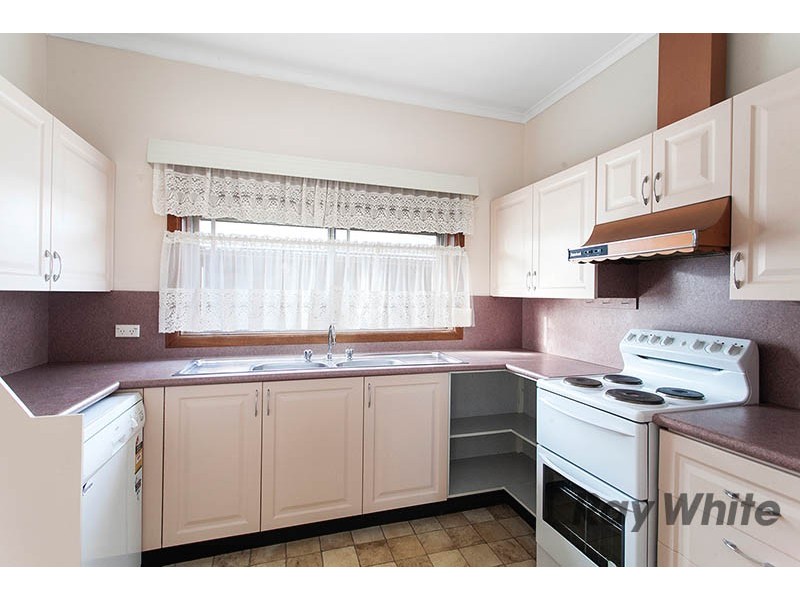 22 Ellengowan Crs, Fairy Meadow NSW 2519
