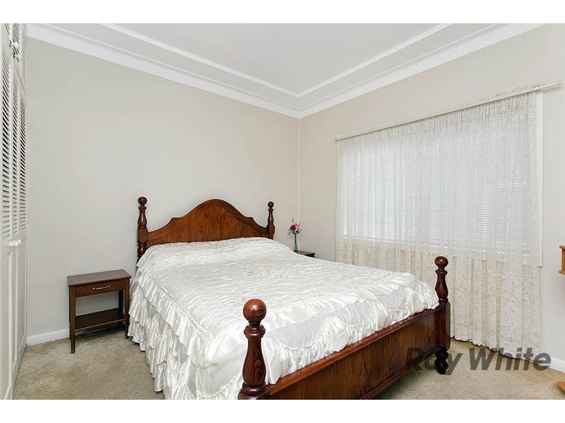 18 Mercury Street, Wollongong NSW 2500