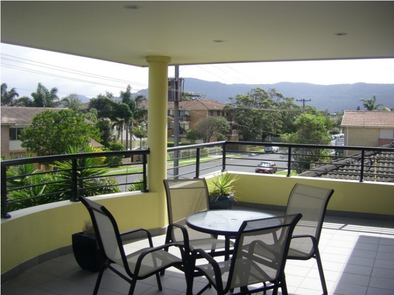 10 Murranar Road, Towradgi NSW 2518