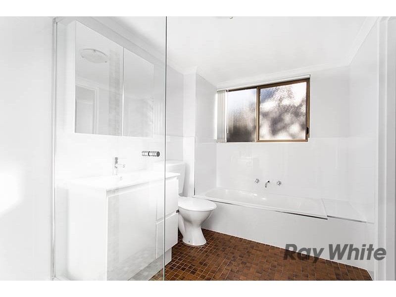 8/60 Bourke Street, North Wollongong NSW 2500