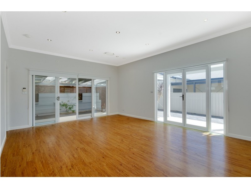 22 Evans Street, Wollongong NSW 2500