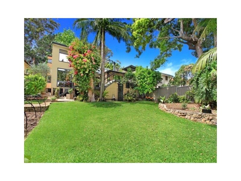 4 Meares Avenue, Mangerton NSW 2500