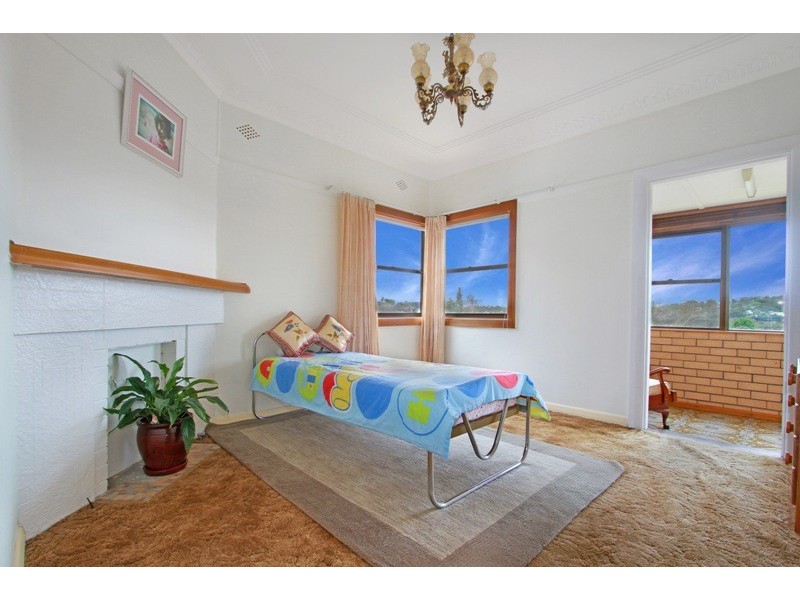 28 Figtree Crescent, Figtree NSW 2525