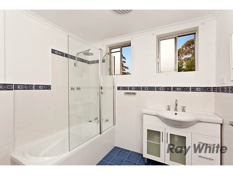 4/15 Gilmore St, West Wollongong NSW 2500
