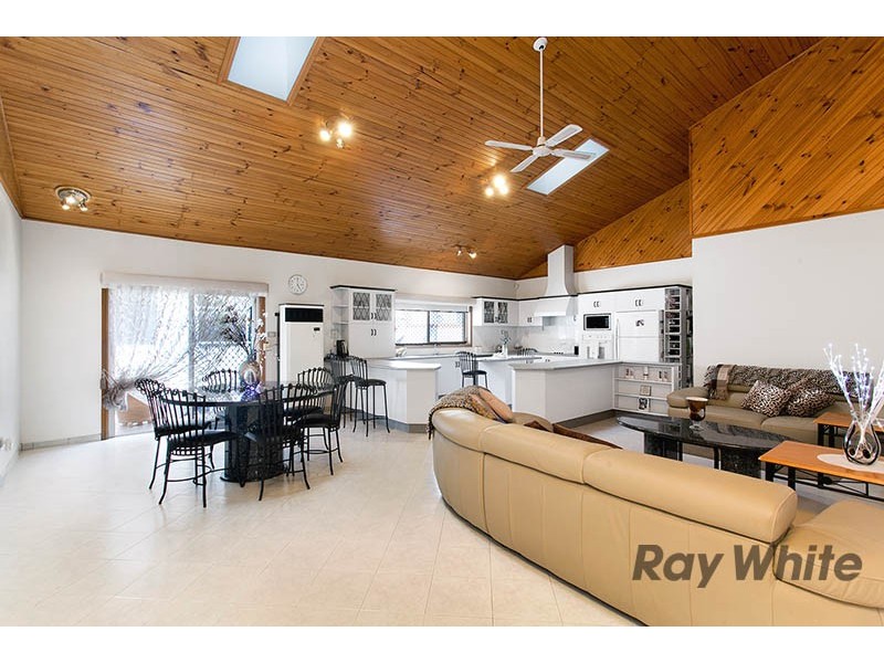 70 Hassan Street, Lake Heights NSW 2502