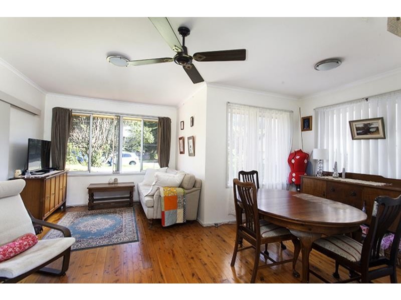 5 High Street, Woonona NSW 2517