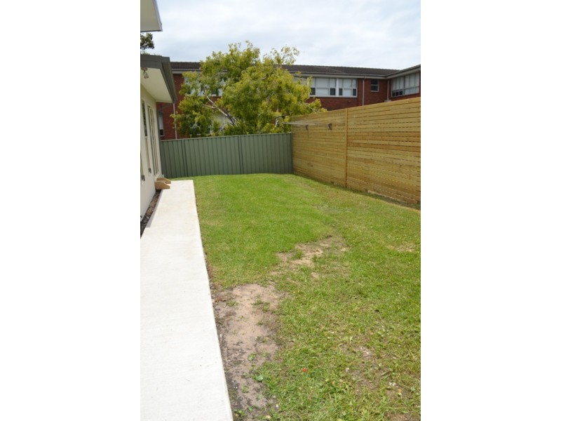 1 Kent Street, Bellambi NSW 2518