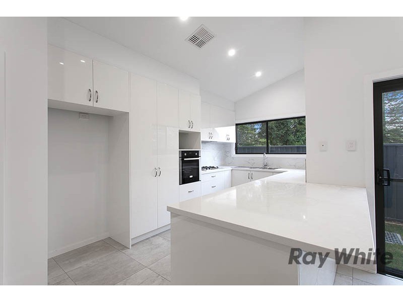 96 Robsons Road, Keiraville NSW 2500
