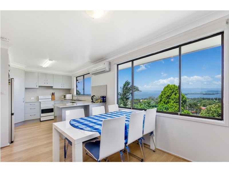 30 Shearwater Drive, Berkeley NSW 2506