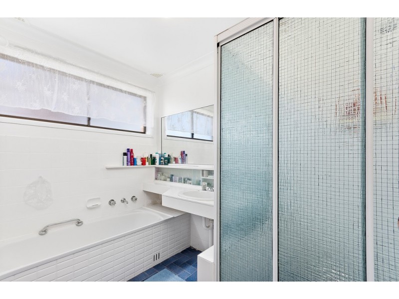 30 Shearwater Drive, Berkeley NSW 2506