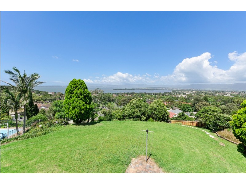 30 Shearwater Drive, Berkeley NSW 2506