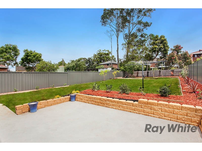 49 Illowra Crescent, Primbee NSW 2502