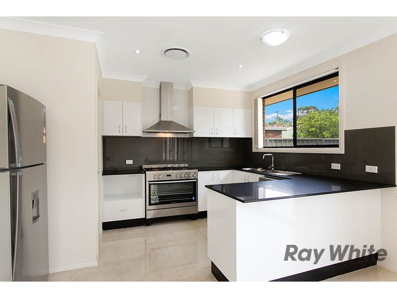 49 Illowra Crescent, Primbee NSW 2502