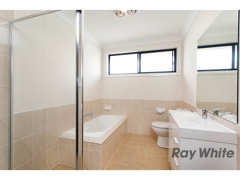 49 Illowra Crescent, Primbee NSW 2502
