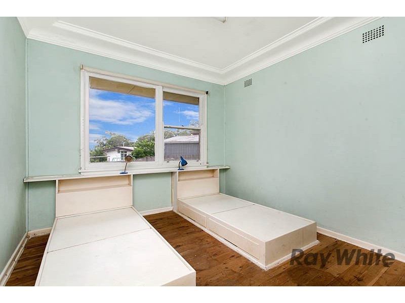 249 Farmborough Road, Farmborough Heights NSW 2526