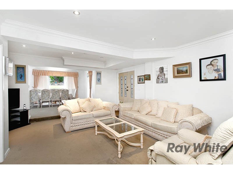 12 Matthews Drive, Mount Warrigal NSW 2528