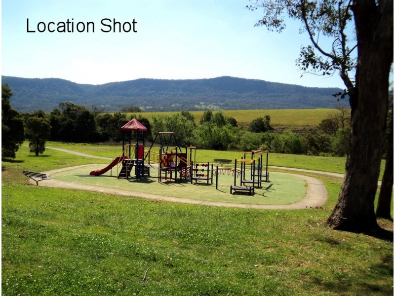 3 Amanda Place, Horsley NSW 2530