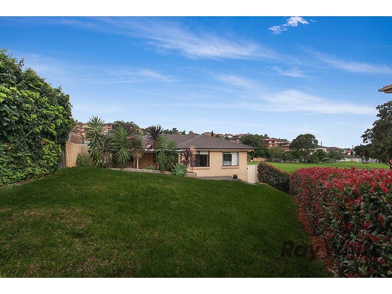 36 Chisholm Road, Warrawong NSW 2502