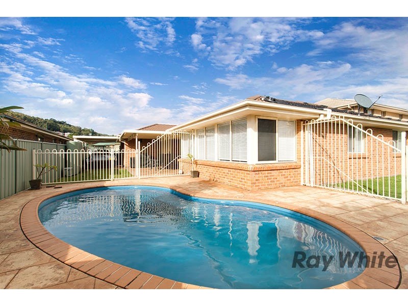 5 Helena Place, Albion Park NSW 2527
