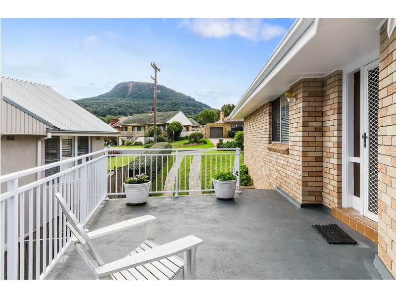 25 Immarna Ave, West Wollongong NSW 2500