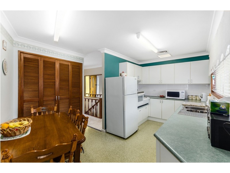 25 Immarna Ave, West Wollongong NSW 2500
