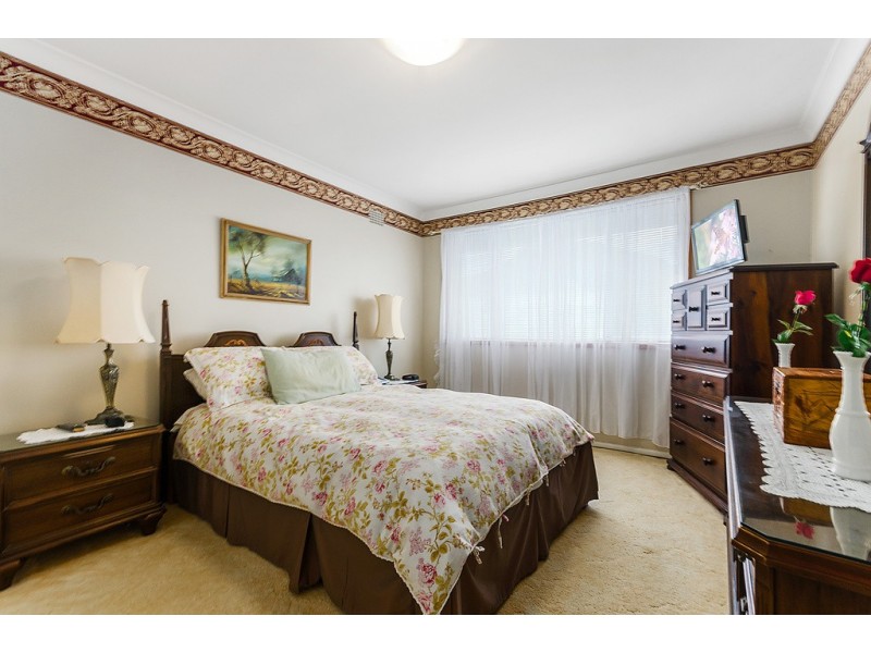 25 Immarna Ave, West Wollongong NSW 2500