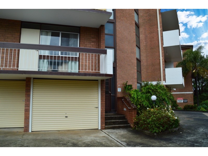 8/133b Campbell St, Woonona NSW 2517