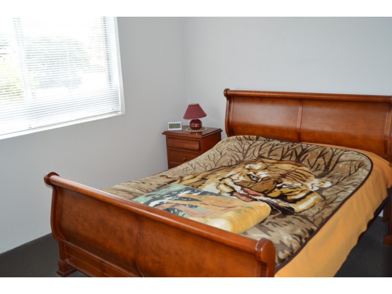 8/133b Campbell St, Woonona NSW 2517