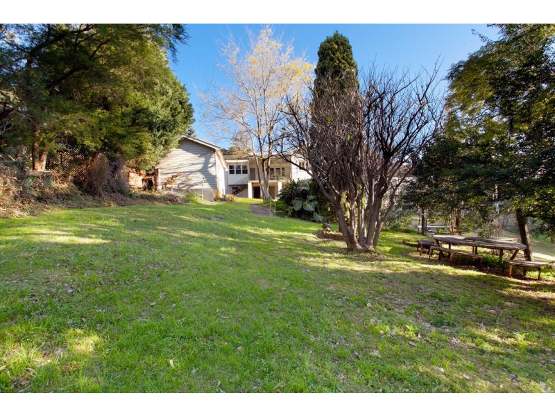42 Norman Street, Mangerton NSW 2500
