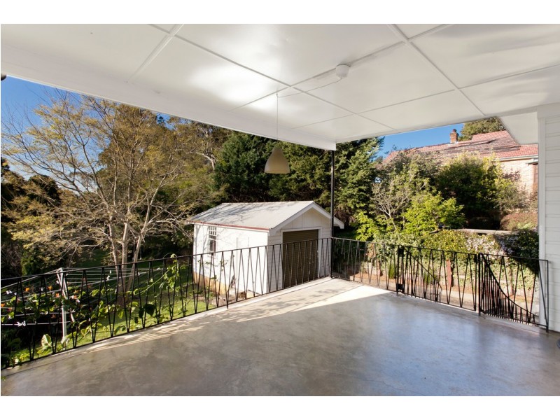 42 Norman Street, Mangerton NSW 2500