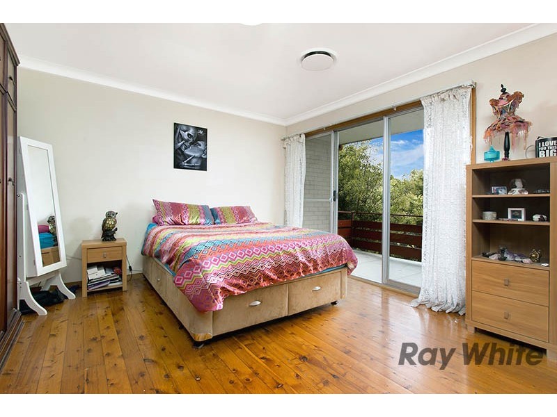 21 Hilltop Avenue, Wollongong NSW 2500