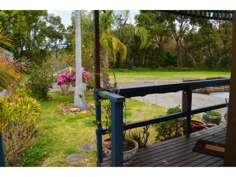 42 Woodrow Place, Figtree NSW 2525