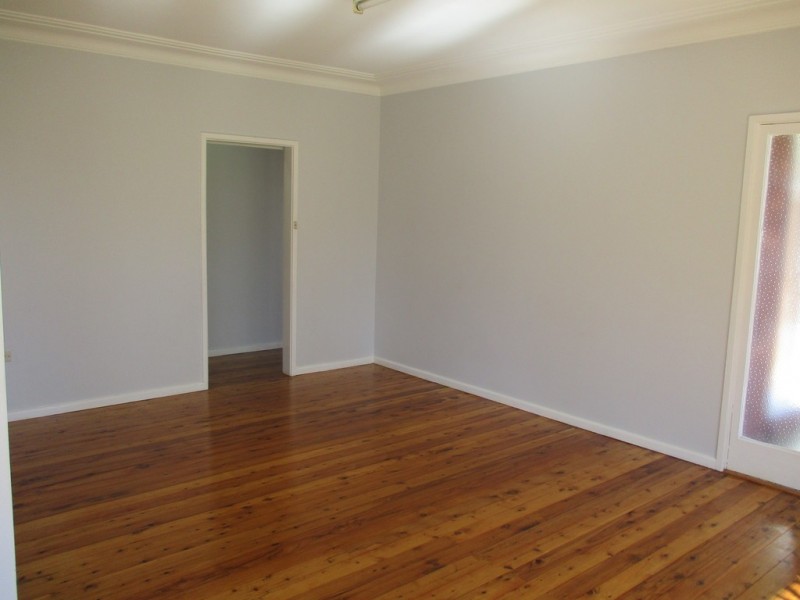 249 Farmborough Road, Farmborough Heights NSW 2526