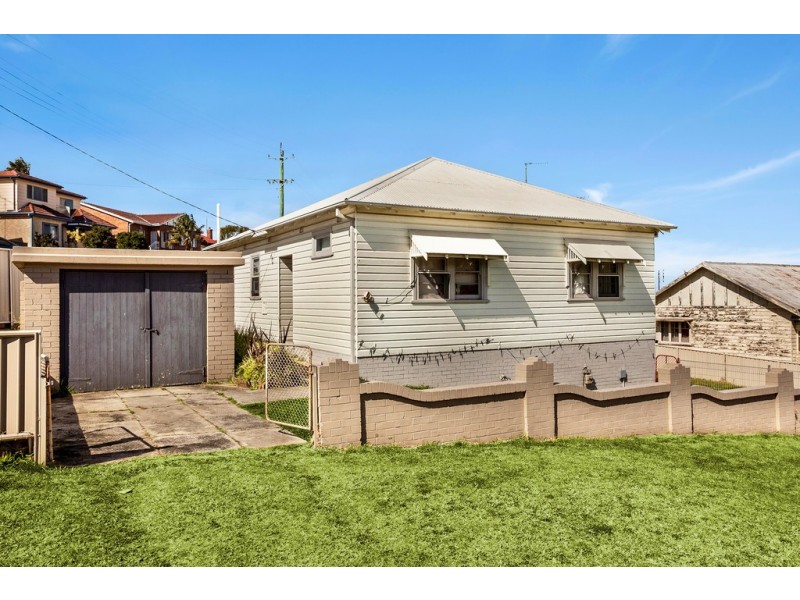 1 Jutland Avenue, Wollongong NSW 2500