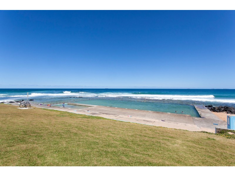 2/1 Towradgi Road, Towradgi NSW 2518