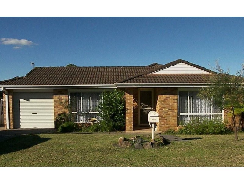 9 Mayfield Circuit, Albion Park NSW 2527
