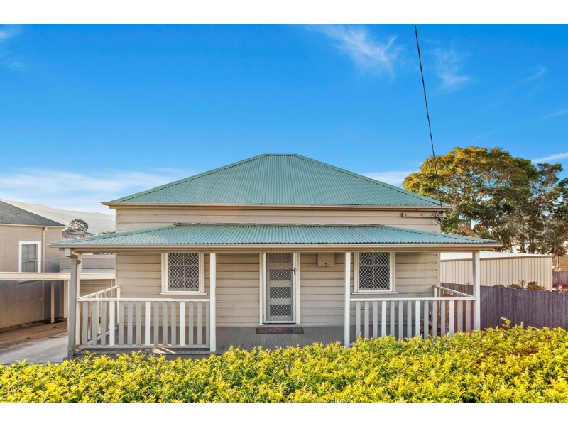10 Urunga Parade, Wollongong NSW 2500