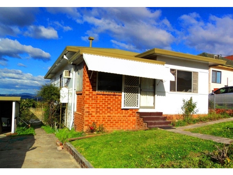 111 Farmborough Rd, Farmborough Heights NSW 2526