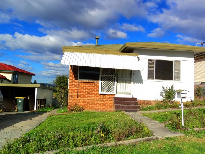 111 Farmborough Rd, Farmborough Heights NSW 2526