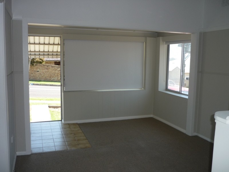 111 Farmborough Road, Farmborough Heights NSW 2526