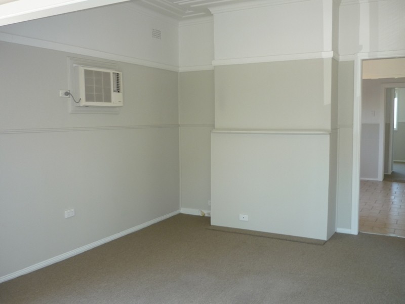 111 Farmborough Road, Farmborough Heights NSW 2526