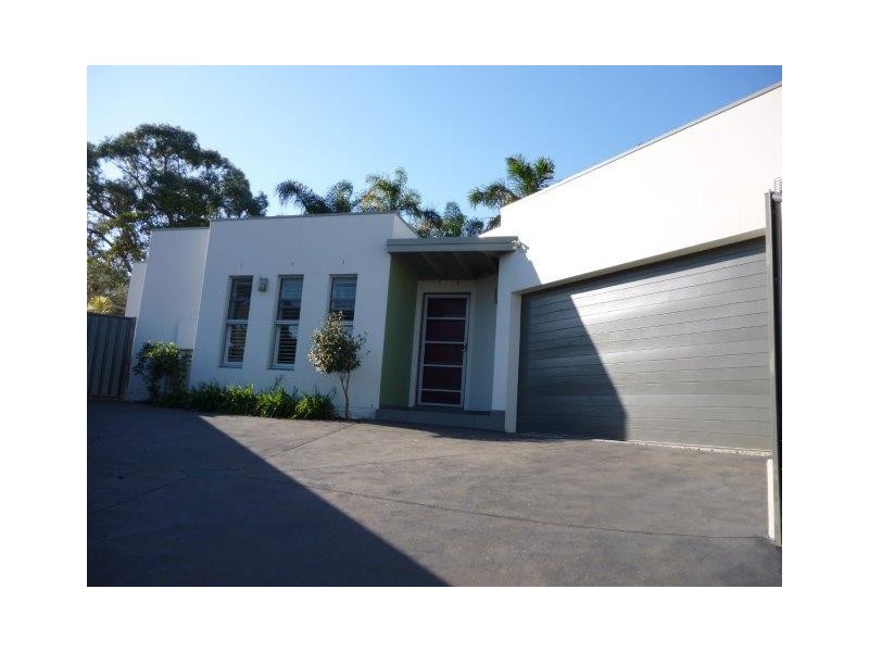 42a Tarrawanna Road, Corrimal NSW 2518
